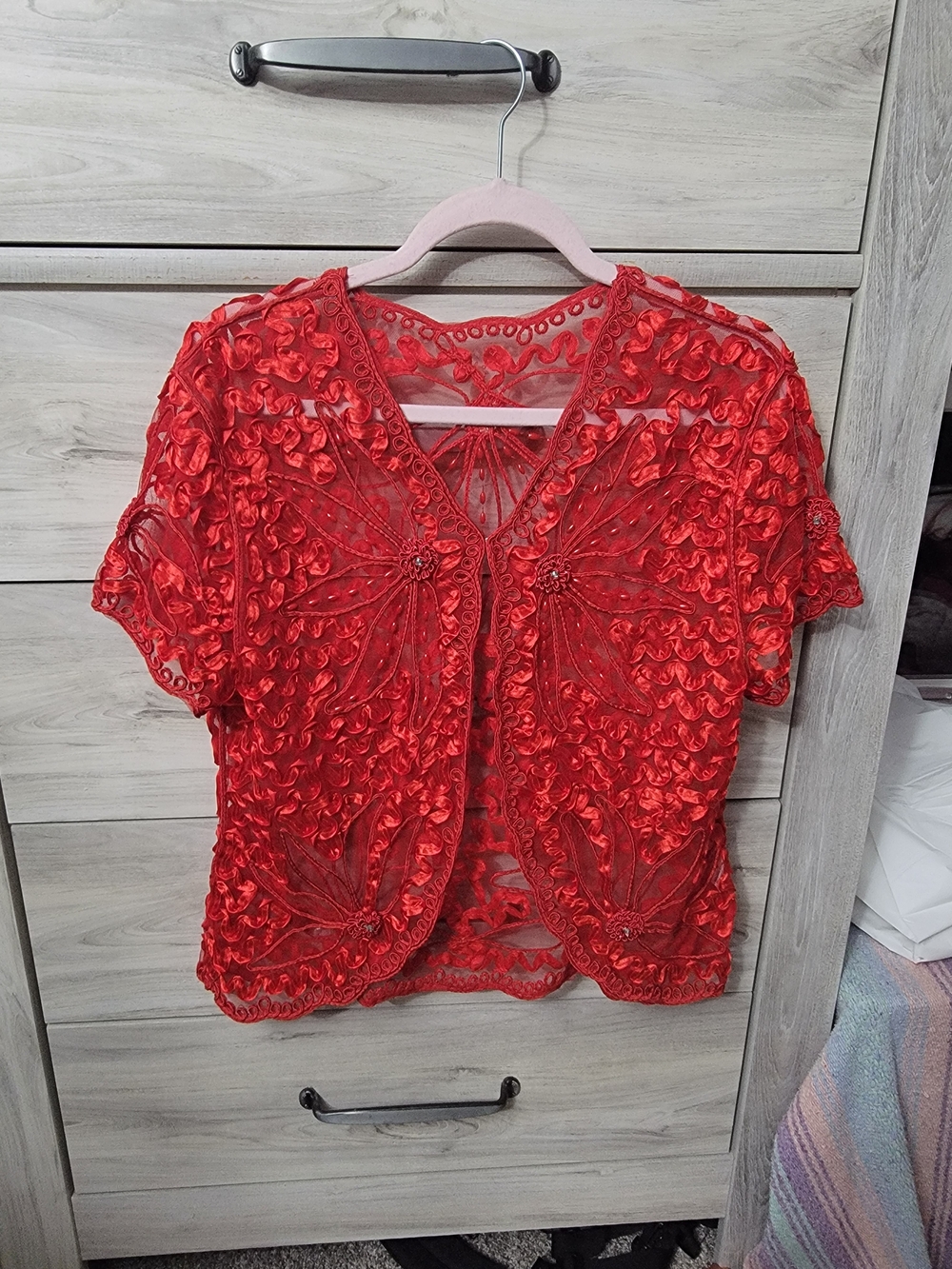 Red Lace Floral Short-Sleeve Women's Top